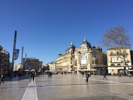 Place de la Comedie